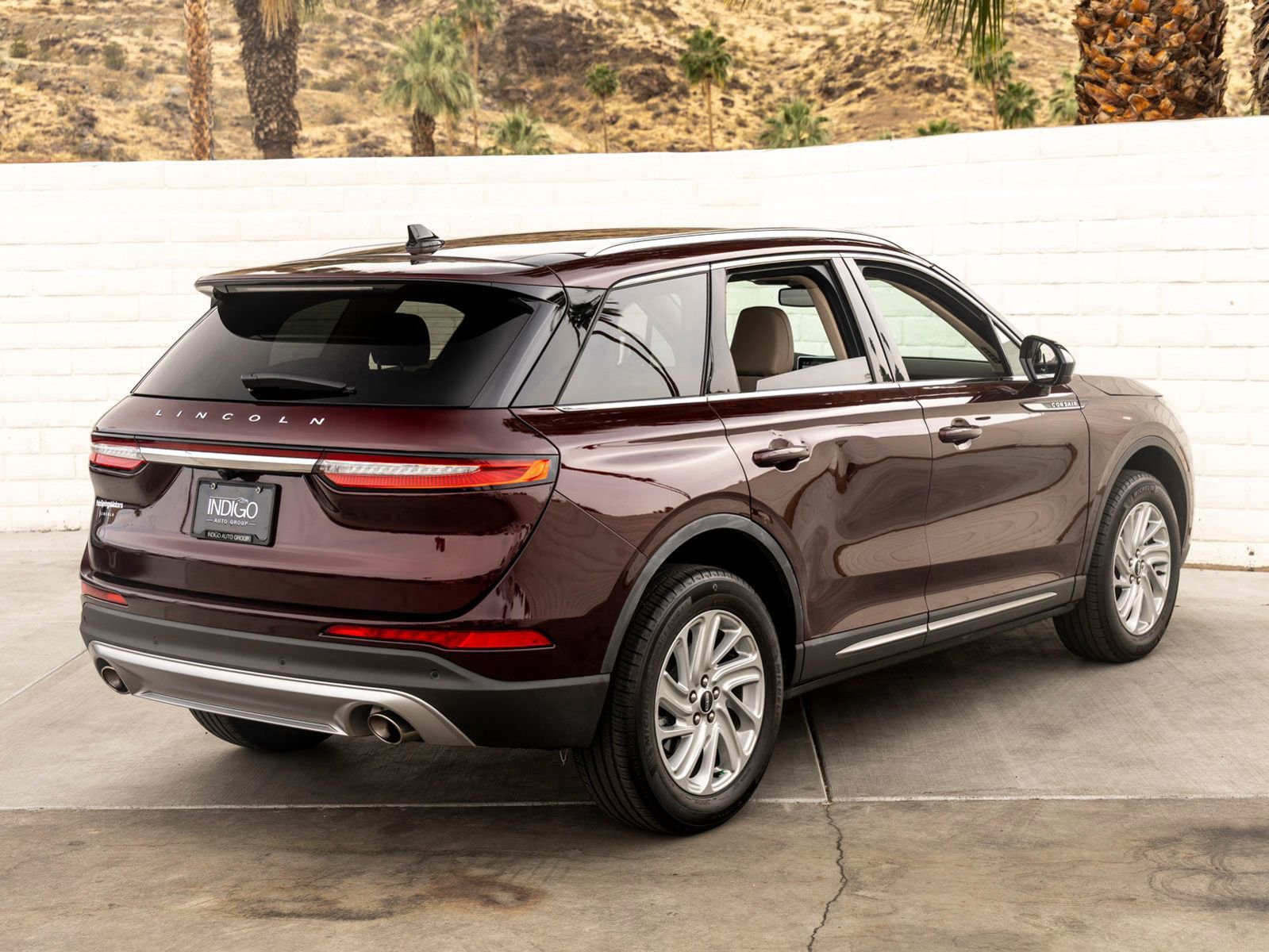 Used 2021 Lincoln Corsair FWD w/ Convenience Package image 10