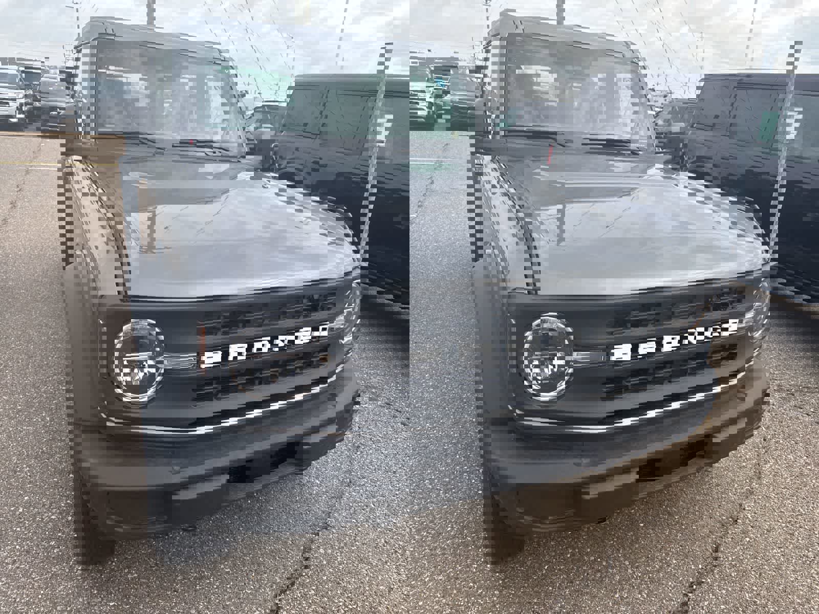 New 2026 Ford Bronco 4-Door image 21