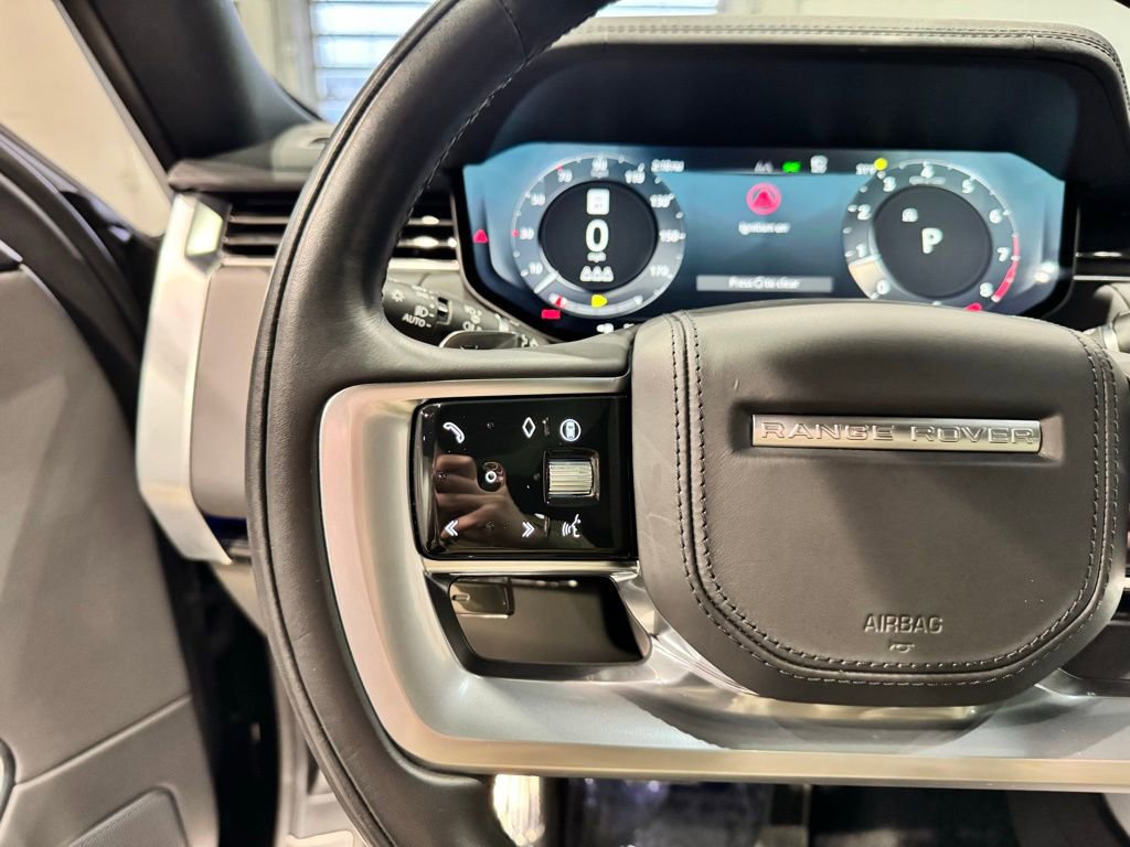 Used 2024 Land Rover Range Rover SE image 23
