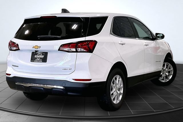 Used 2023 Chevrolet Equinox LT AWD/4WD image 2