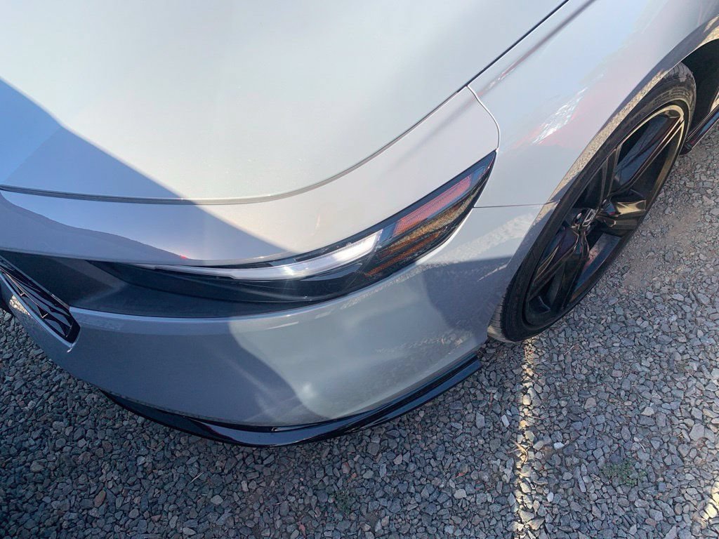 Used 2025 Honda Accord Sport image 2