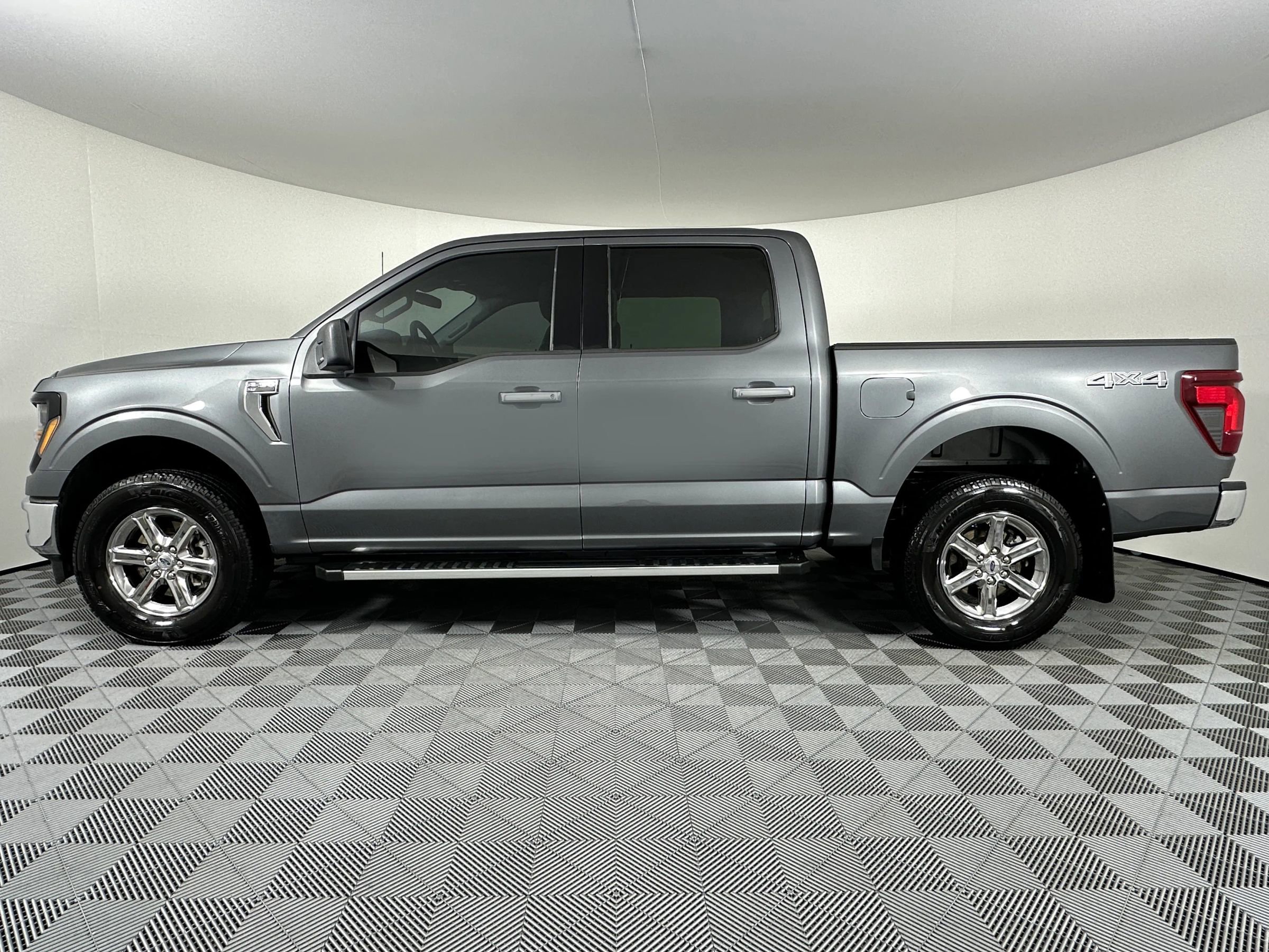 Used 2025 Ford F150 XLT w/ Equipment Group 301A Standard AWD/4WD image 14