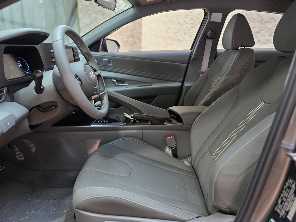 New 2026 Hyundai Elantra Sport image 15
