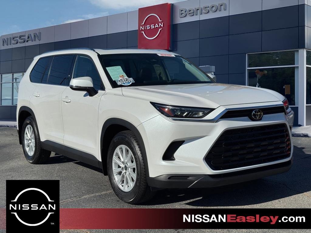 Used 2024 Toyota Grand Highlander XLE image 1