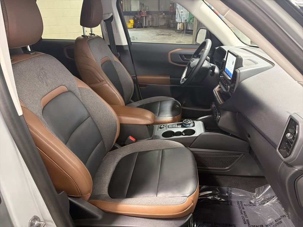 Certified 2022 Ford Bronco Sport Outer Banks w/ Tech Package AWD/4WD image 9