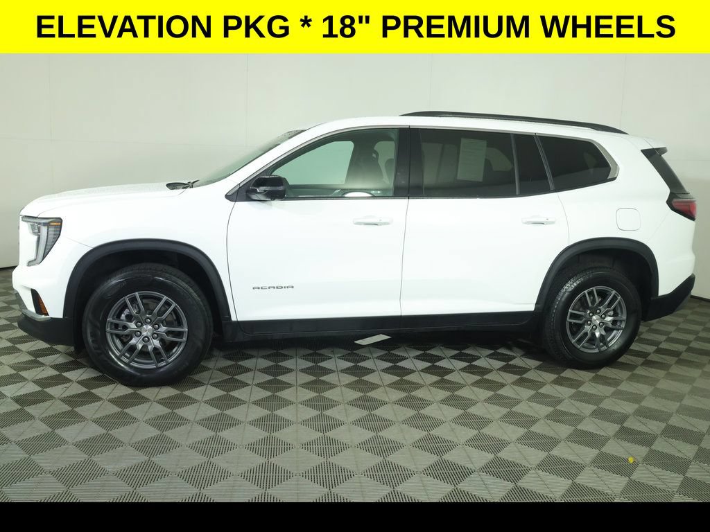 Used 2025 GMC Acadia Elevation FWD image 4