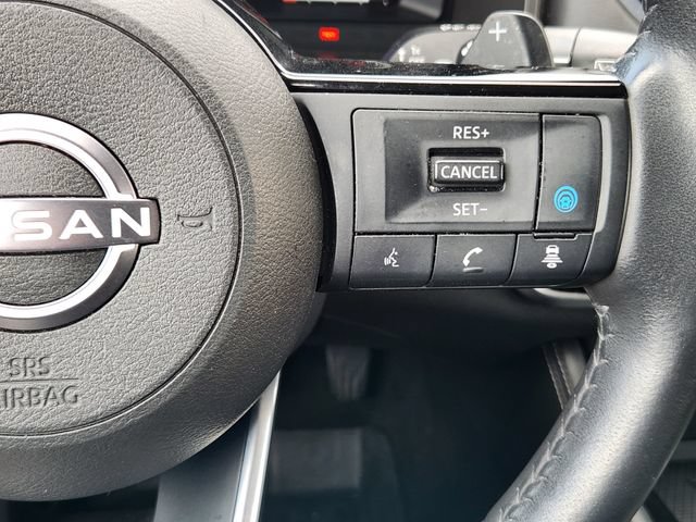 Used 2022 Nissan Rogue Platinum w/ Head-Up Display Package AWD/4WD image 33