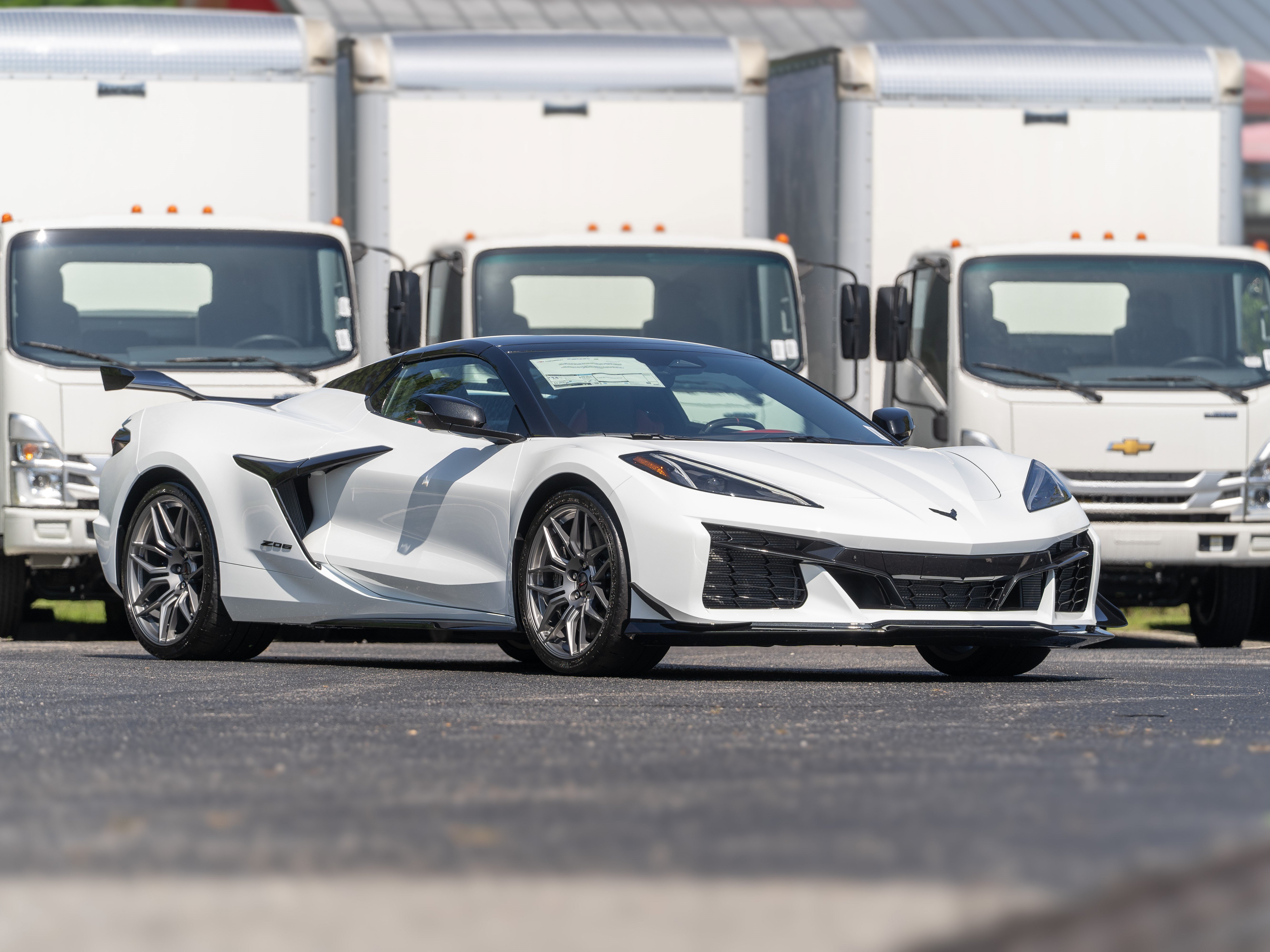 New 2027 Chevrolet Corvette Z06 w/ Z07 Performance Package RWD image 40
