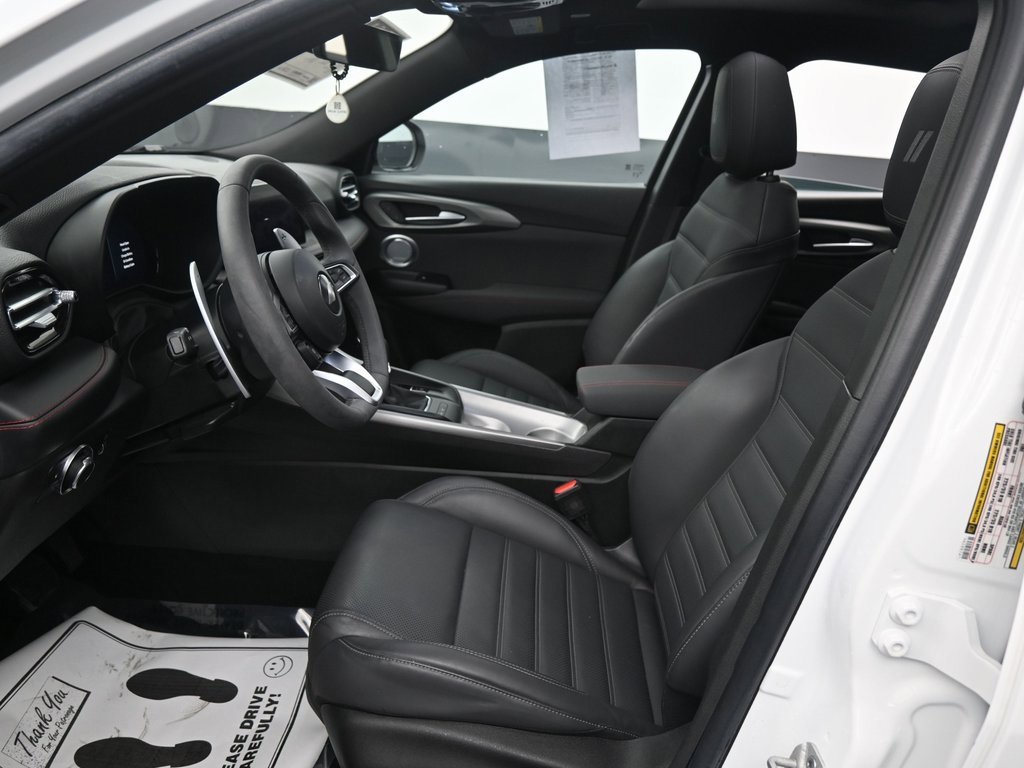 Used 2024 Dodge Hornet R/T Plus w/ R/T Blacktop Package image 27