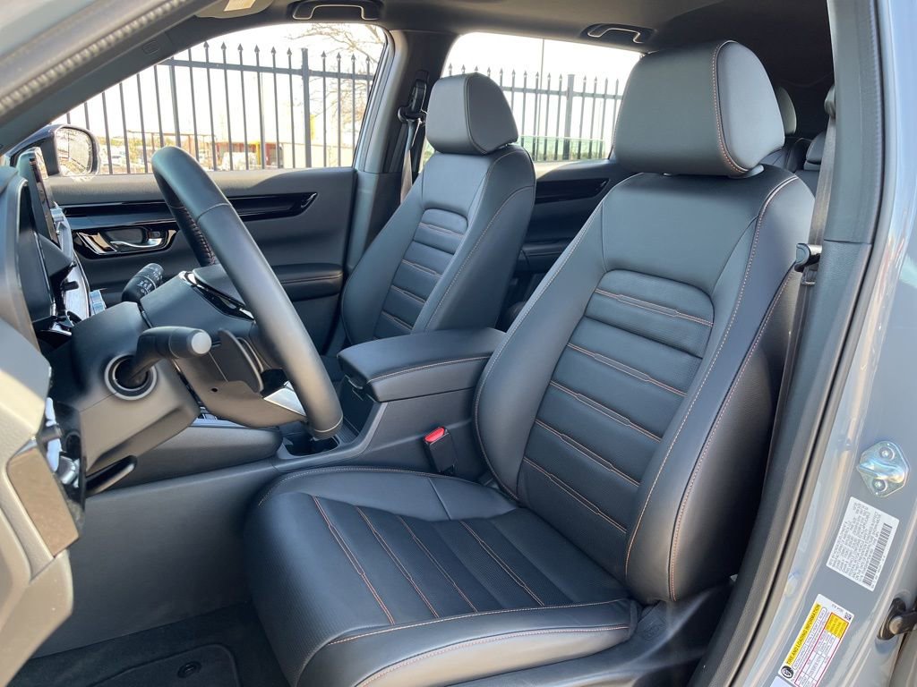 Used 2026 Honda CR-V Sport Touring image 27