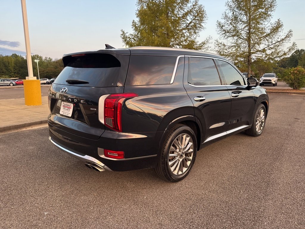 Used 2020 Hyundai Palisade Limited image 3