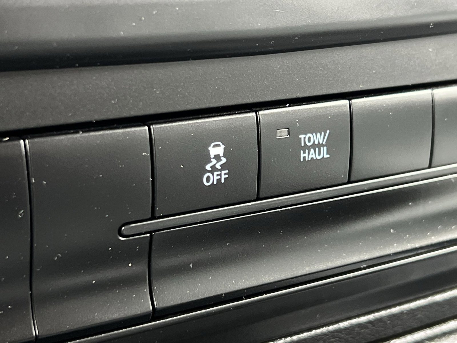 Used 2023 RAM 1500 Classic SLT image 35