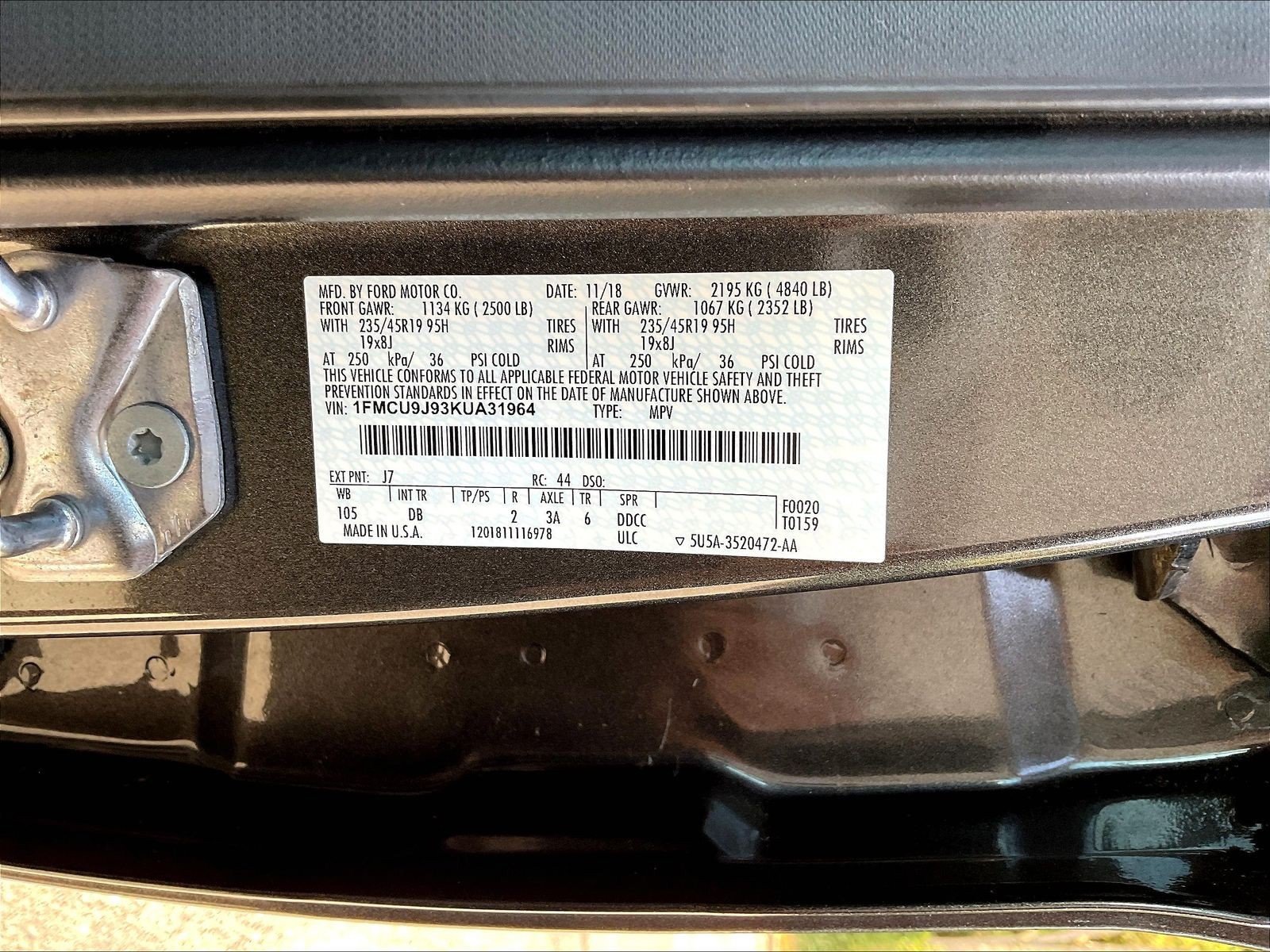 Used 2019 Ford Escape Titanium AWD/4WD image 20