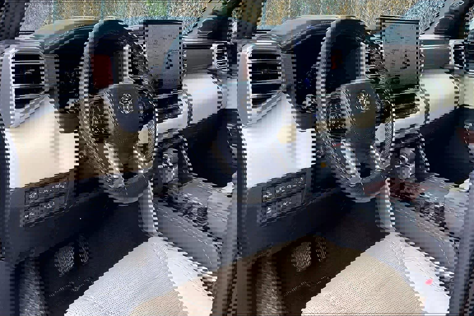 Used 2022 Toyota Tundra 1794 Edition image 17