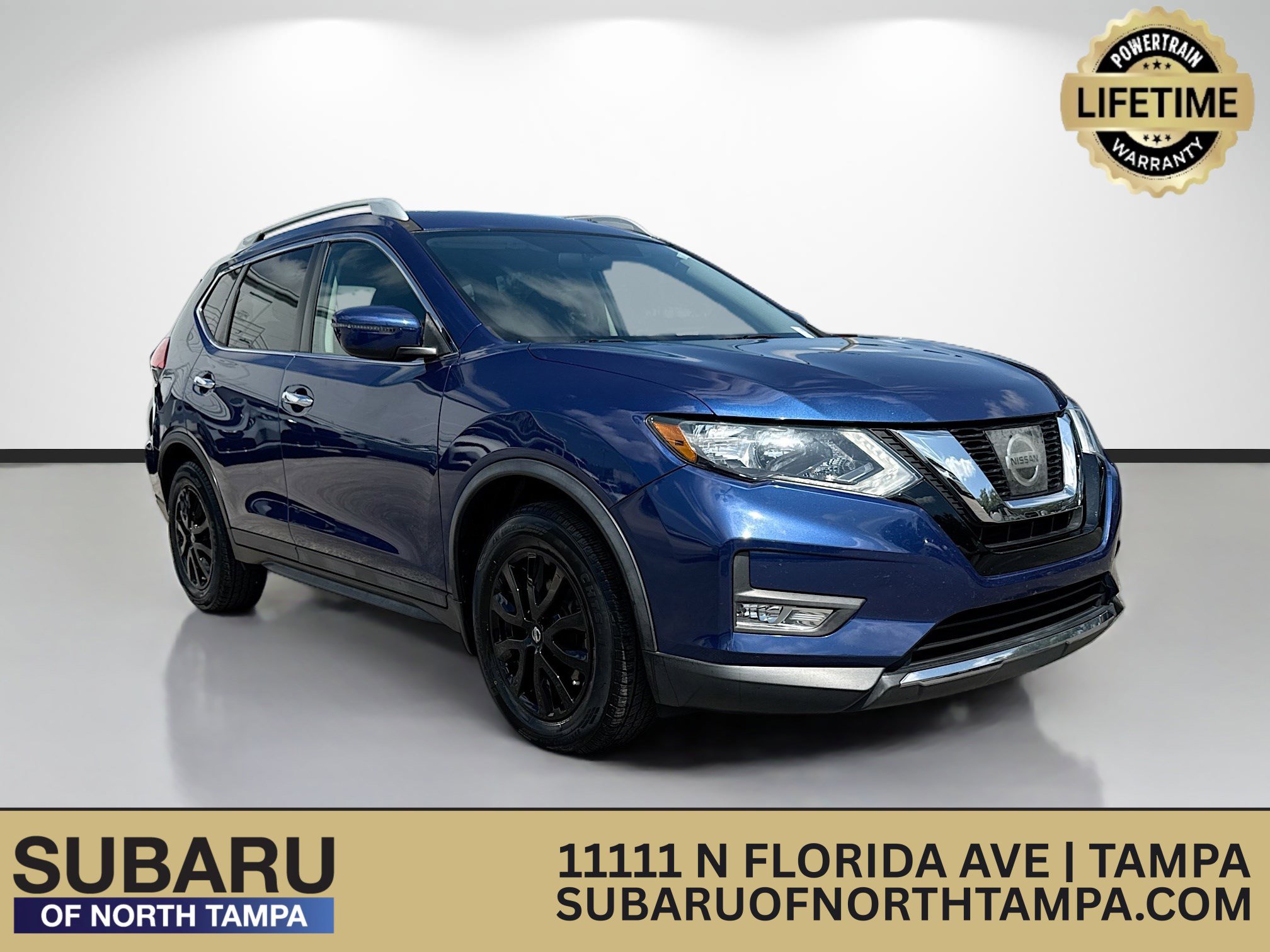 Used 2017 Nissan Rogue SV FWD image 1