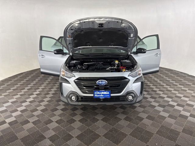 Used 2025 Subaru Outback Onyx Edition AWD/4WD image 14
