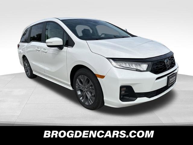 New 2026 Honda Odyssey Touring image 10