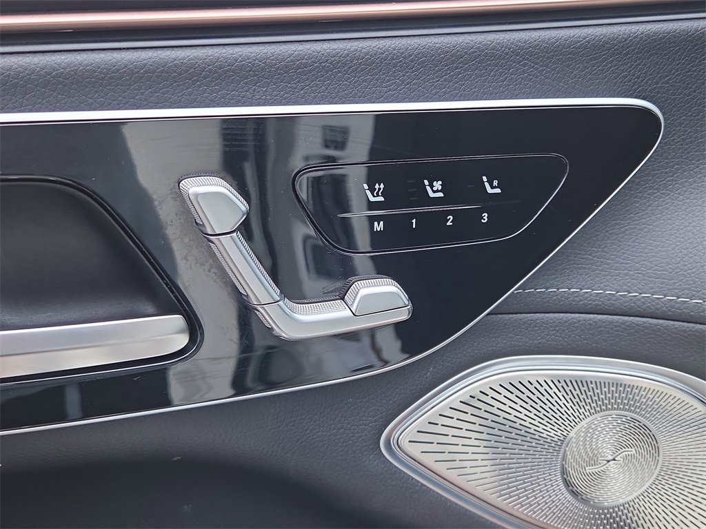 Certified 2023 Mercedes-Benz EQS 450+ SUV image 11