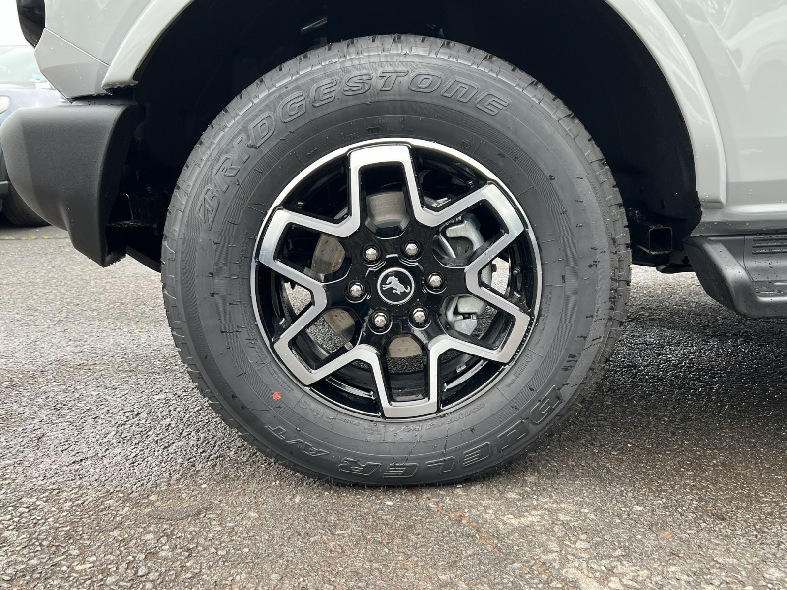 New 2026 Ford Bronco Outer Banks AWD/4WD image 20