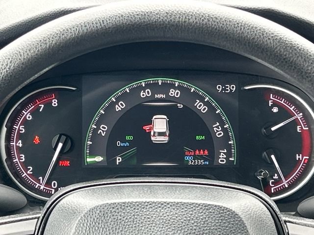 Used 2023 Toyota RAV4 XLE AWD/4WD image 16