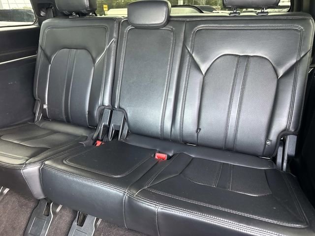 Used 2019 Ford Expedition Limited w/ Driver Assistance Package RWD image 16