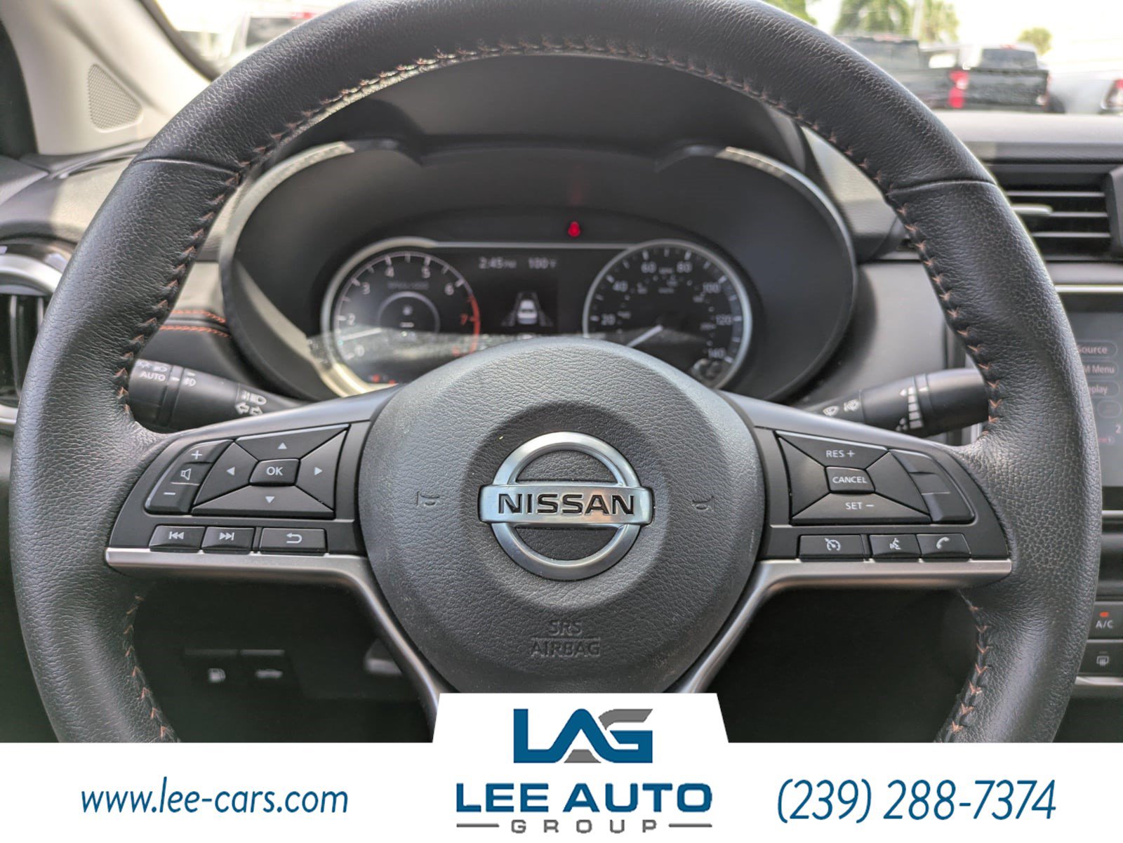 Used 2021 Nissan Versa SR FWD image 20