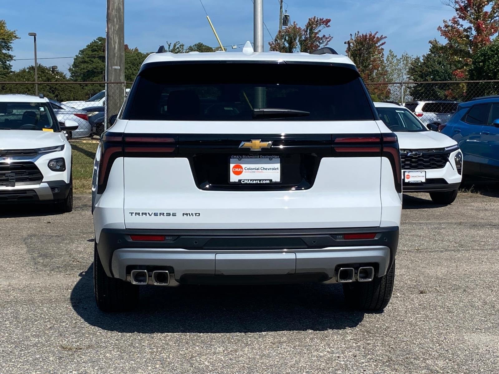 New 2027 Chevrolet Traverse LT w/ LPO, Floor Liner Package AWD/4WD image 5