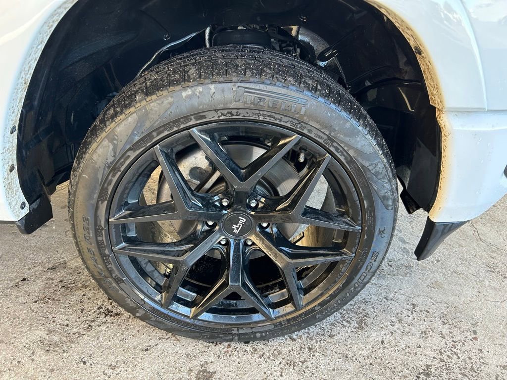 Used 2023 RAM 1500 Limited w/ Night Edition image 4