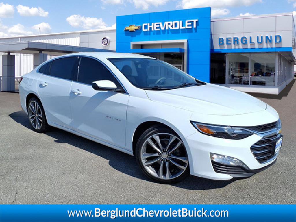 Used 2022 Chevrolet Malibu LT image 1