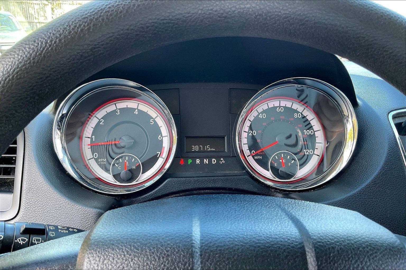 Used 2019 Dodge Grand Caravan SE FWD image 18
