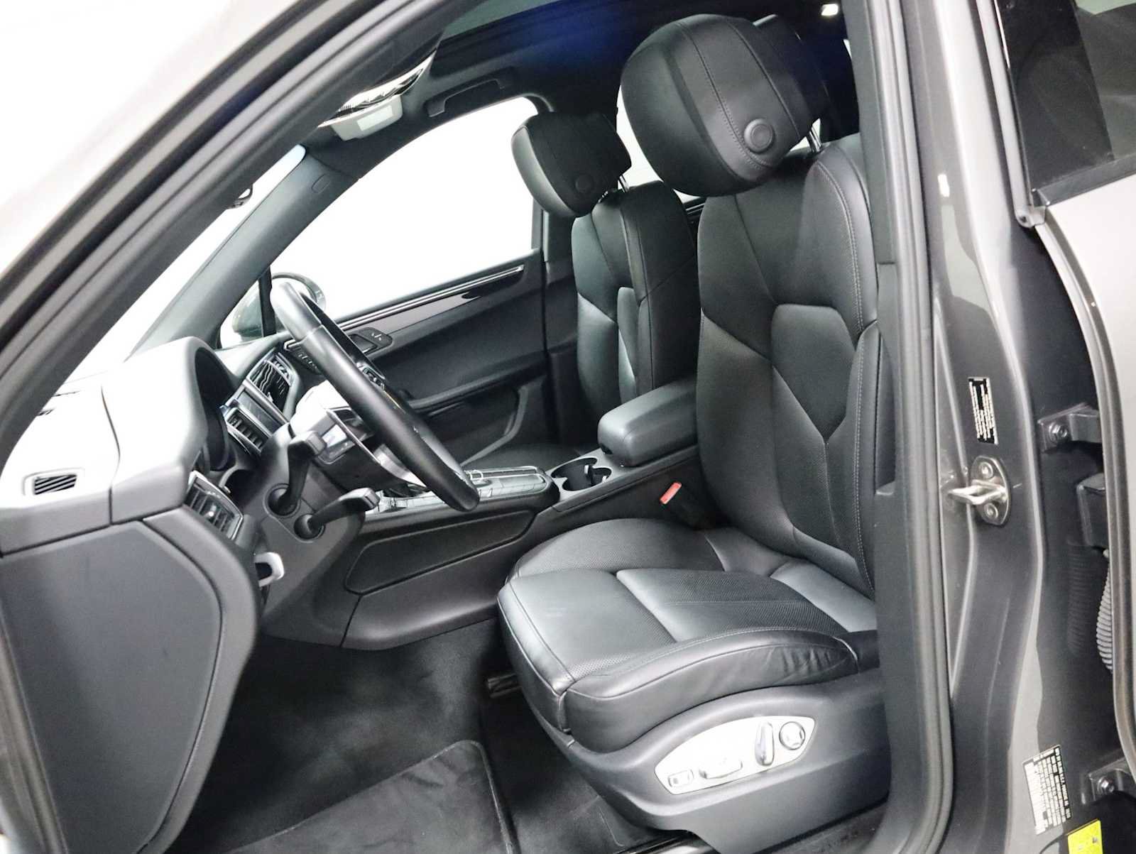 Used 2016 Porsche Macan S AWD/4WD image 5