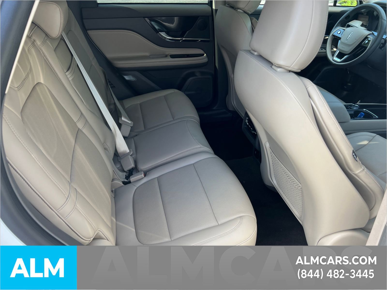 Used 2023 Lincoln Corsair Reserve image 18