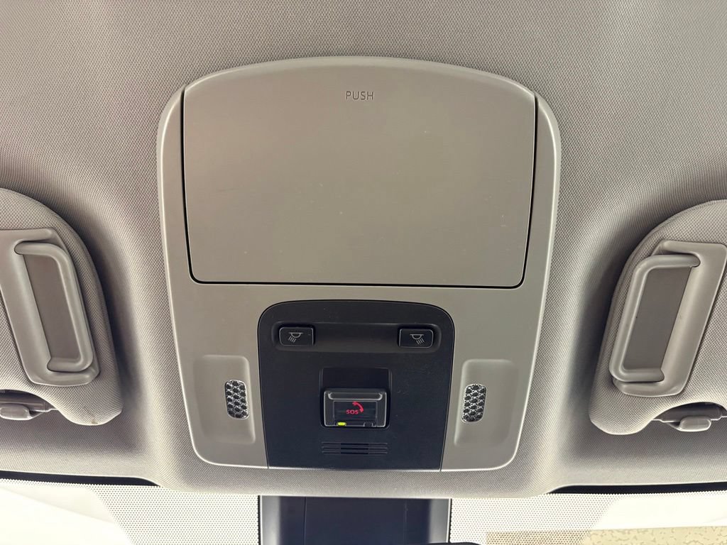 Used 2023 Toyota Camry SE FWD image 25