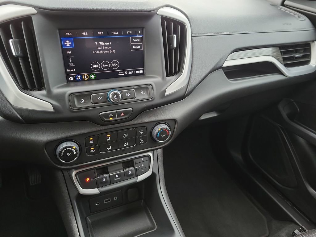 Certified 2024 GMC Terrain SLE image 13