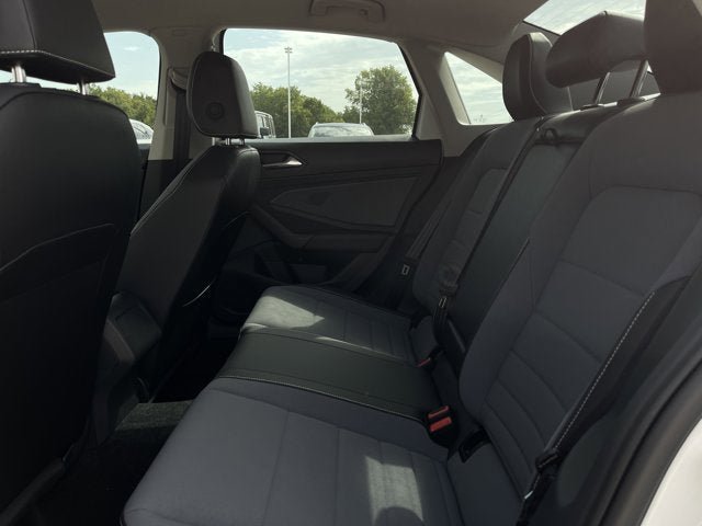 New 2025 Volkswagen Jetta SE image 33