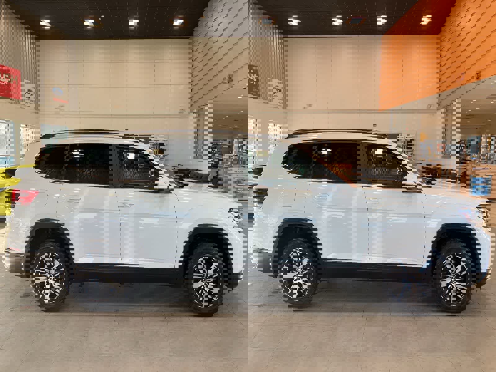 Used 2021 Volkswagen Atlas SE image 4