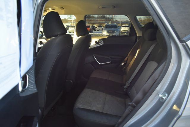Used 2023 Kia Soul LX image 27