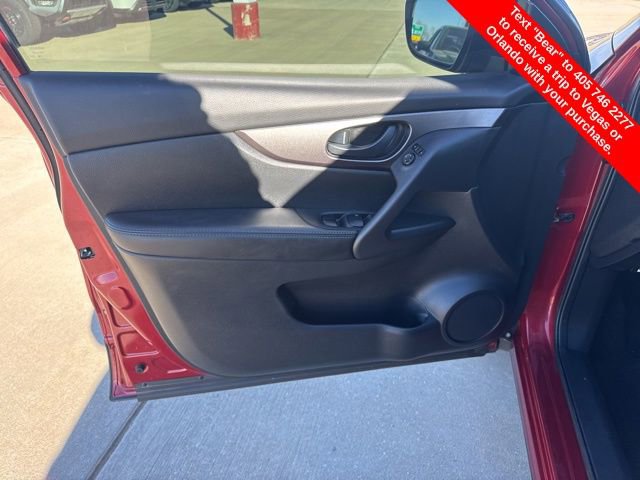 Used 2020 Nissan Rogue Sport S image 17