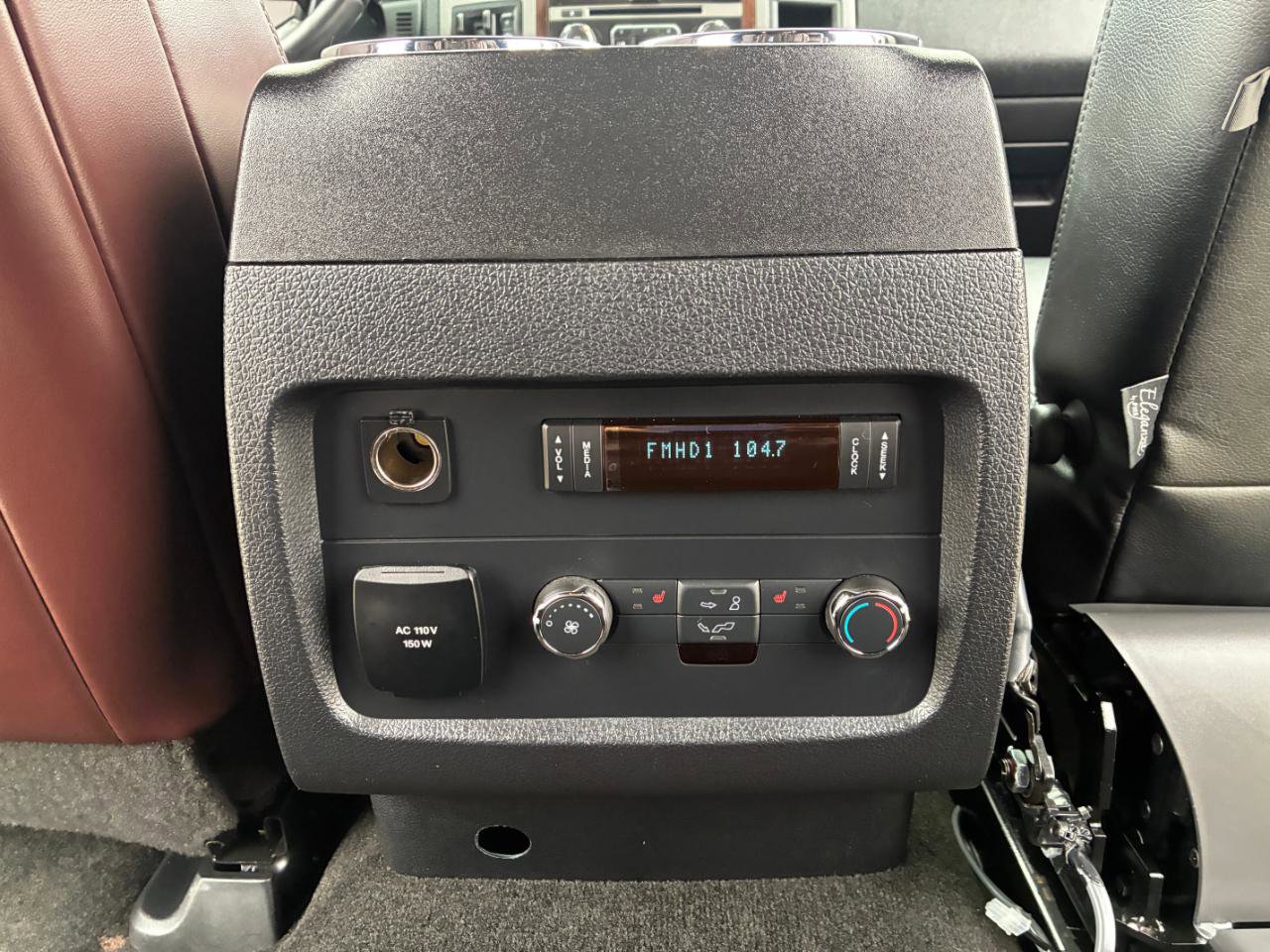 Used 2017 Ford Expedition EL Platinum image 36
