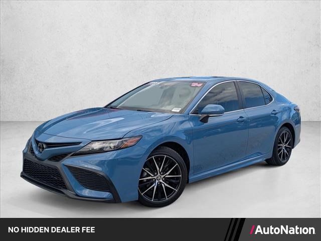 Used 2024 Toyota Camry SE w/ Convenience Package FWD image 1