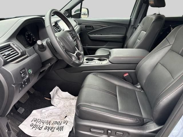 Used 2025 Honda Ridgeline TrailSport image 6