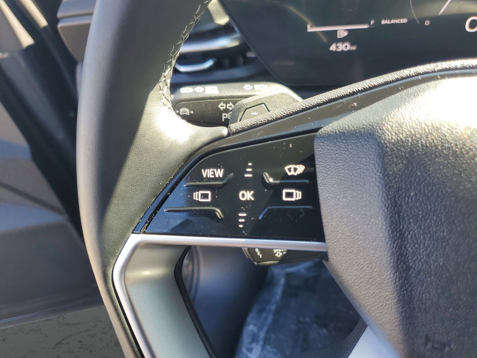 Used 2025 Audi Q5 Premium Plus w/ Premium Plus image 24