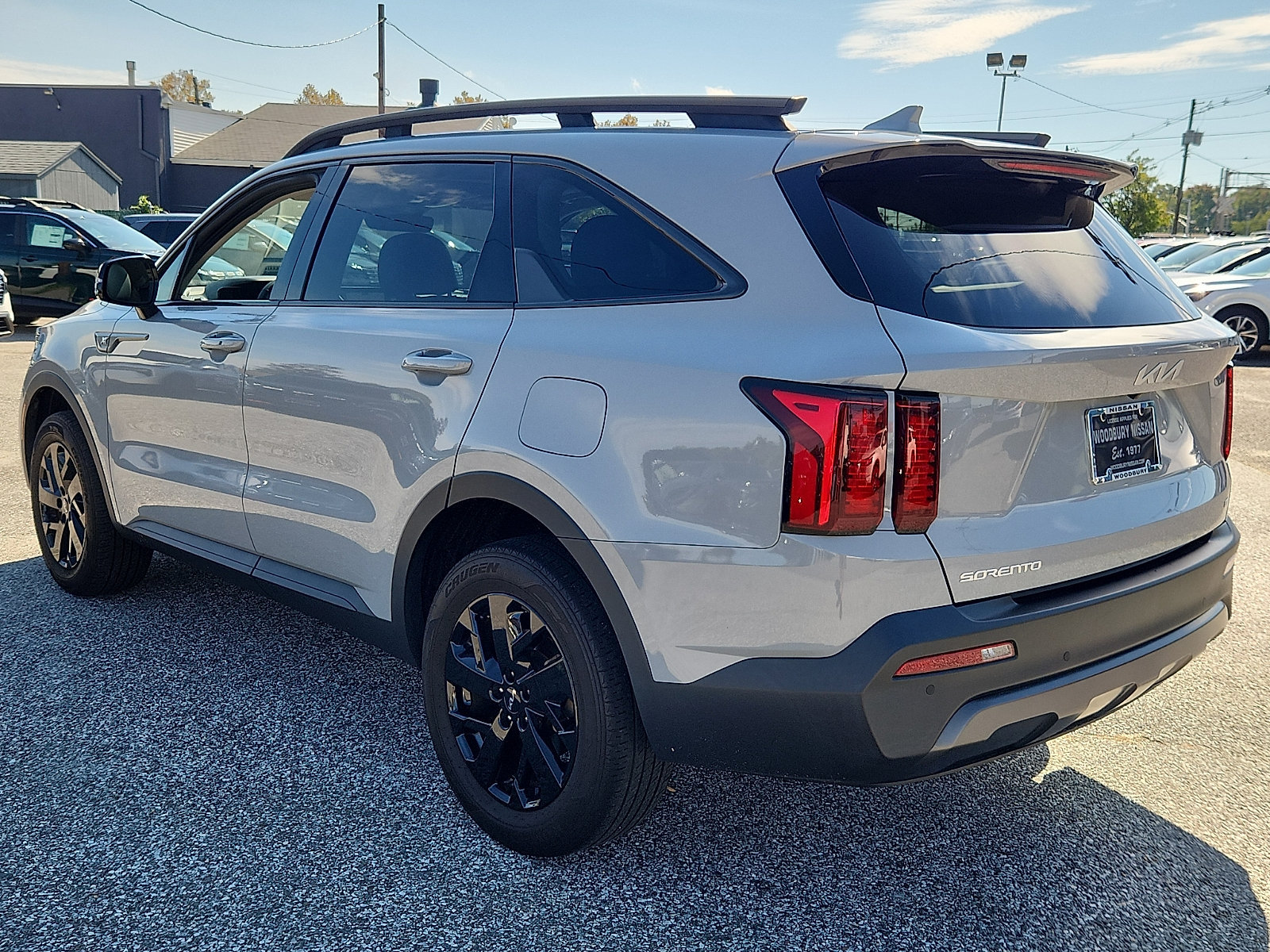 Used 2023 Kia Sorento S w/ Panoramic Sunroof Package AWD/4WD image 4
