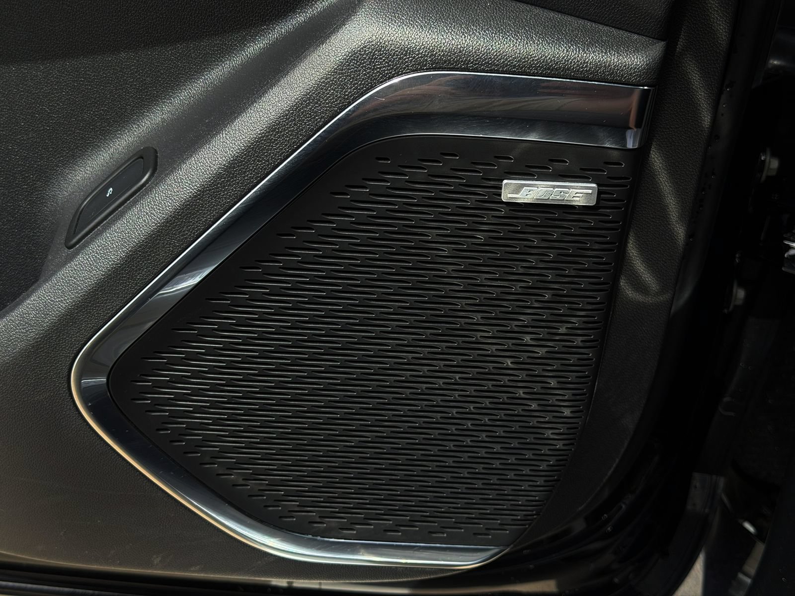Used 2026 Chevrolet Traverse RS w/ LPO, Floor Liner Package FWD image 26
