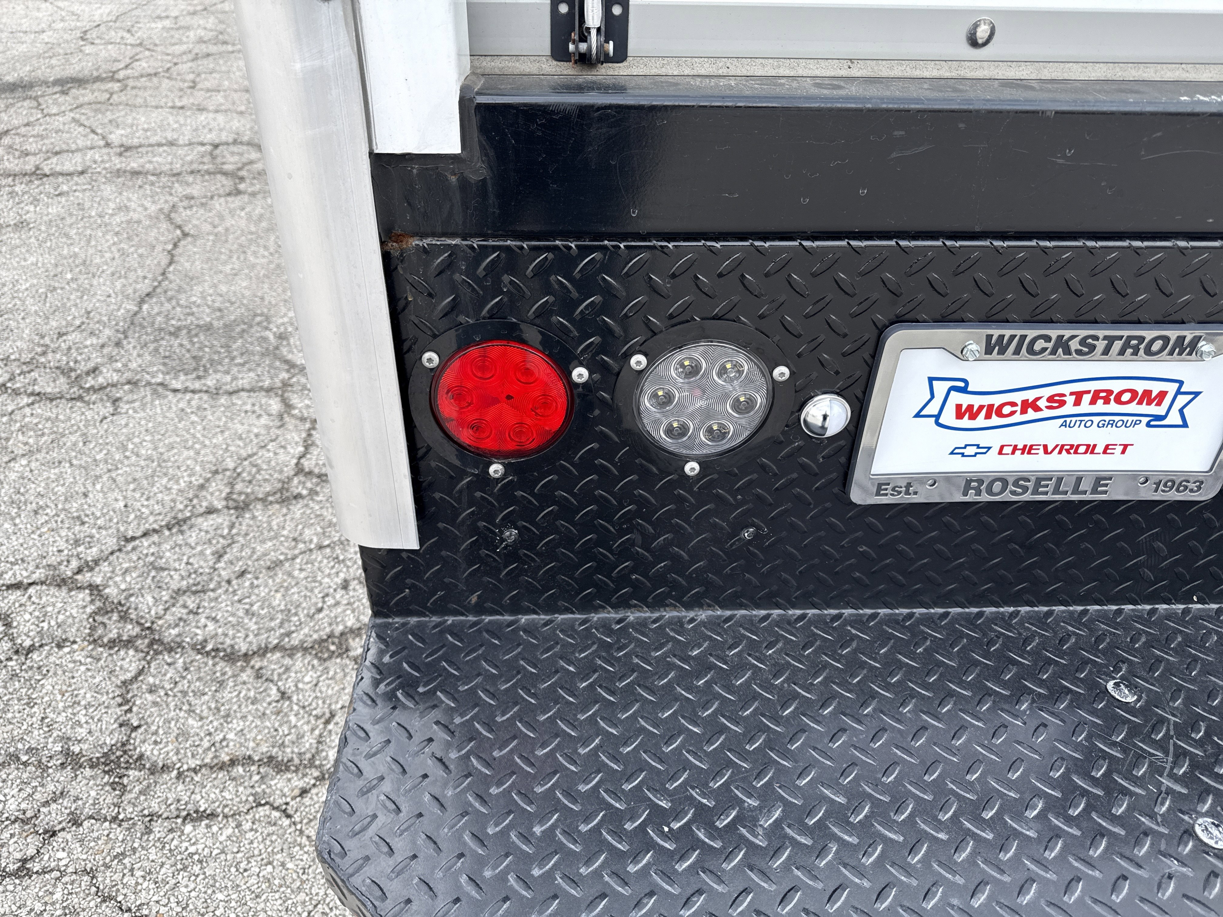 Used 2023 Chevrolet Express 3500 w/ Power Convenience Package image 10