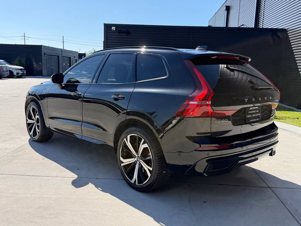 Used 2022 Volvo XC60 T8 R-Design w/ Advanced Package AWD/4WD image 7