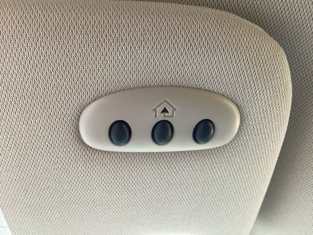 Used 2020 Lincoln Nautilus Reserve w/ Cargo Utility Package image 64