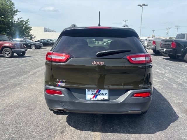 Used 2016 Jeep Cherokee 75th Anniversary AWD/4WD image 11