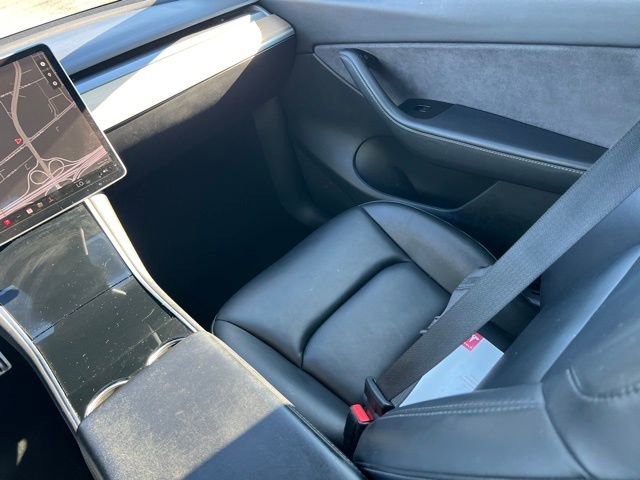 Used 2020 Tesla Model Y Performance image 14