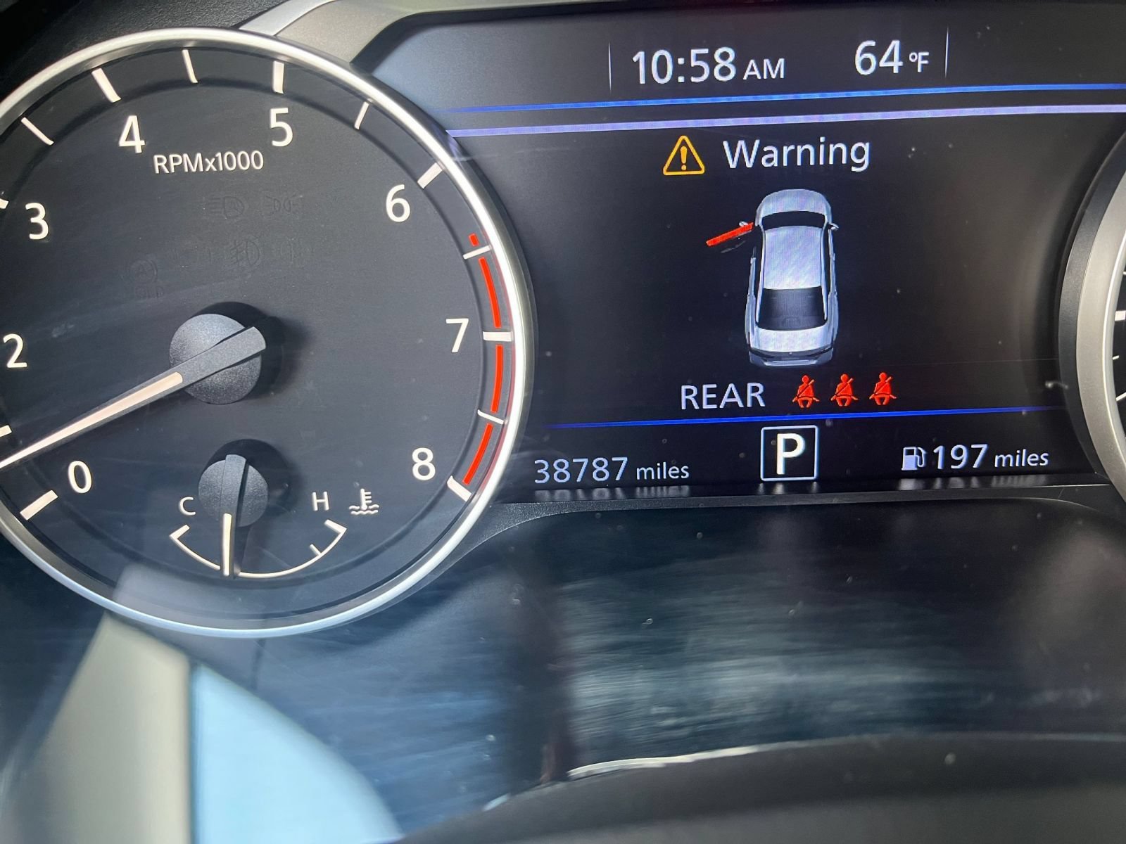 Used 2025 Nissan Altima 2.5 SV FWD image 40